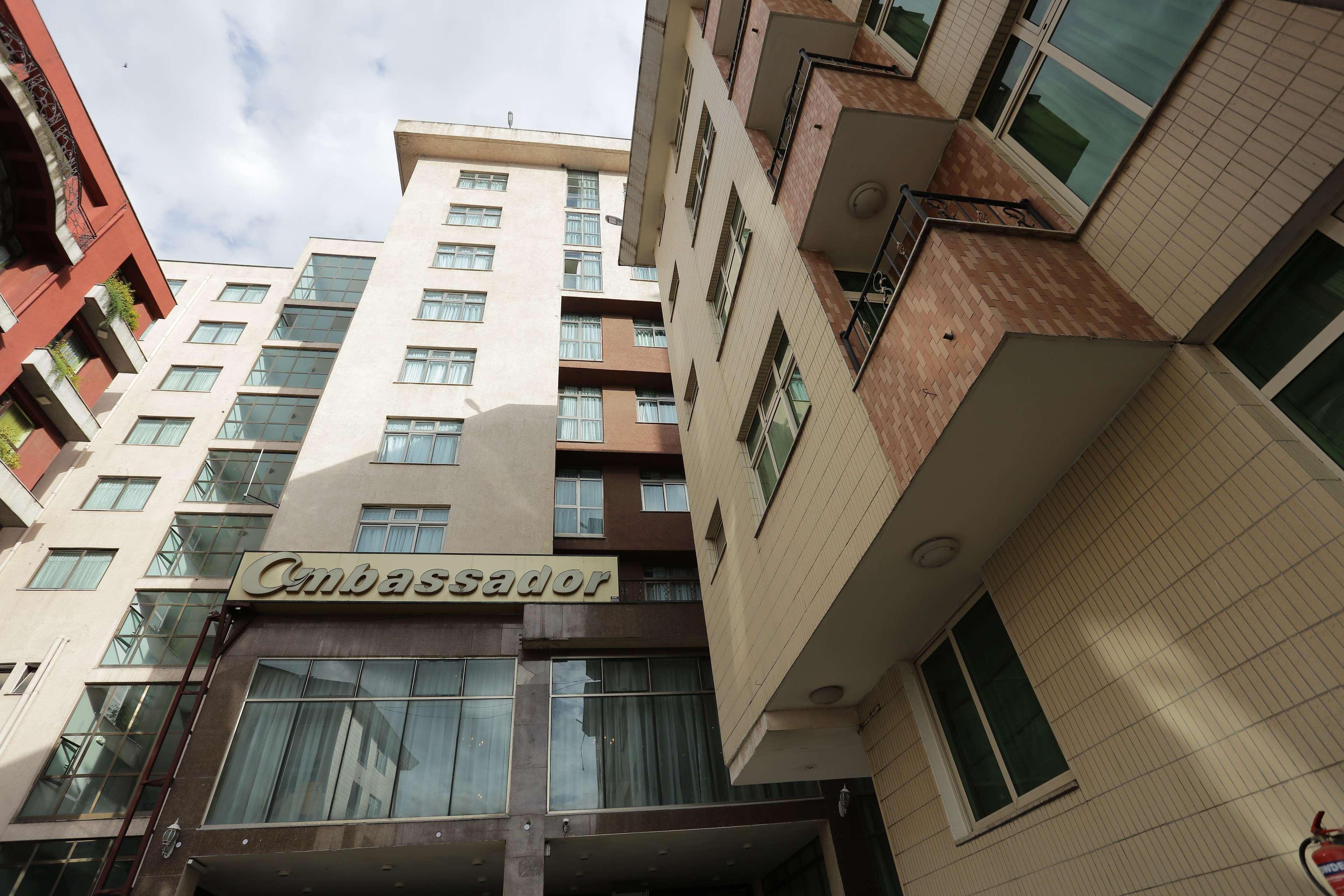 Ambassador Hotel Аддис-Абеба Экстерьер фото