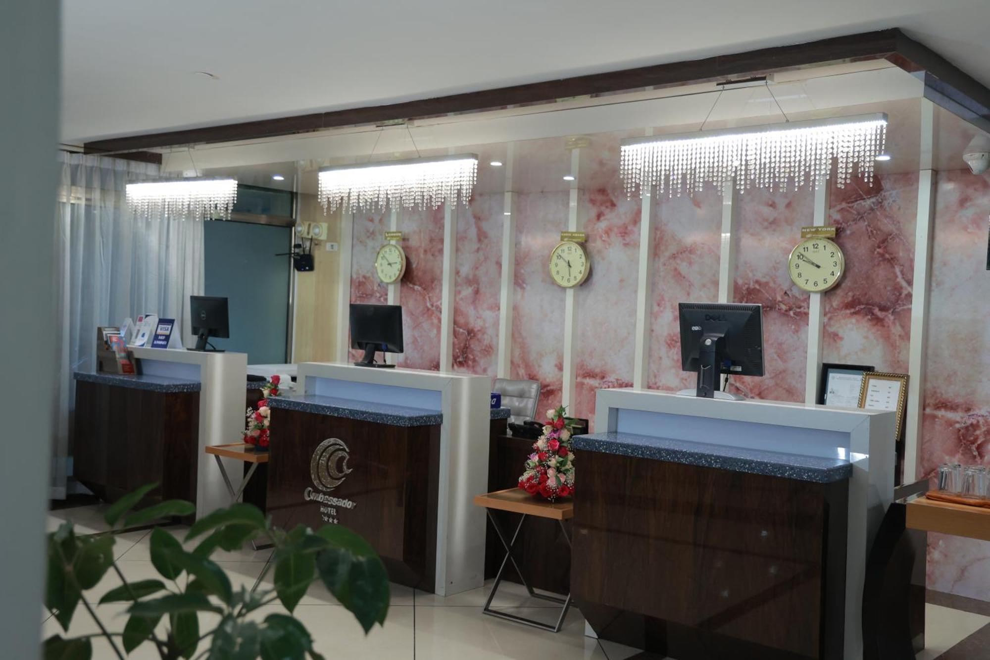 Ambassador Hotel Аддис-Абеба Экстерьер фото