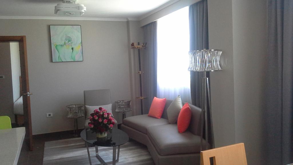 Ambassador Hotel Аддис-Абеба Экстерьер фото