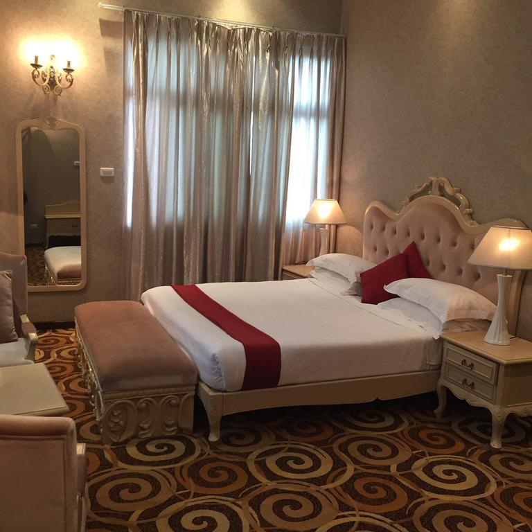 Ambassador Hotel Аддис-Абеба Экстерьер фото