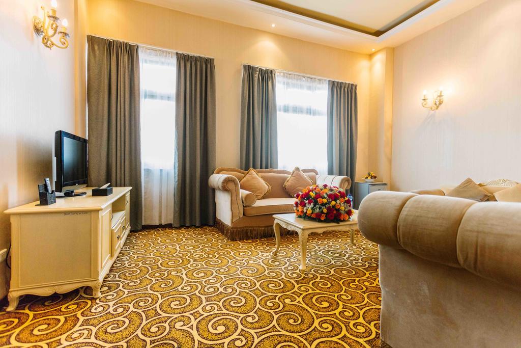Ambassador Hotel Аддис-Абеба Экстерьер фото